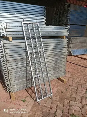 Scaffolding Planks With Hooks