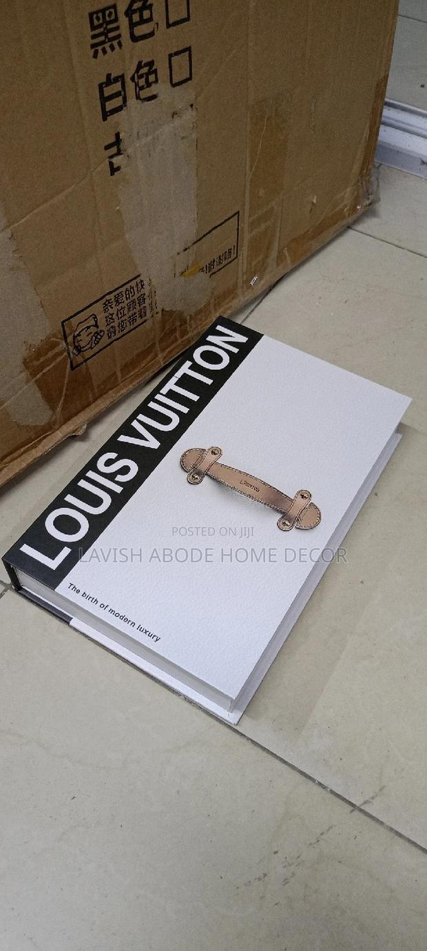 Decor Dummy Books With Storage - thumbnail 2