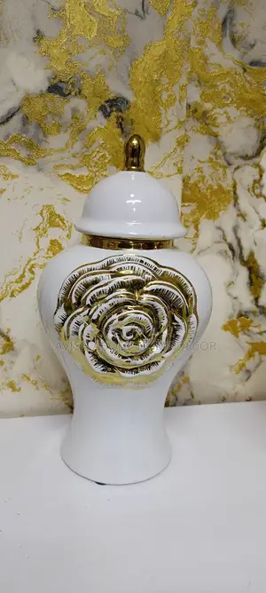 Ceramic Ginger Jar Flower Vase Gold and White