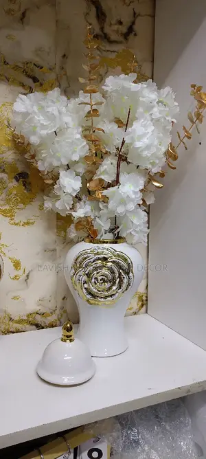 Ceramic Ginger Jar Flower Vase Gold and White