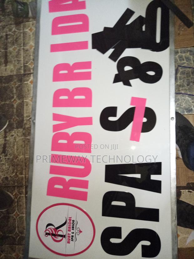 2D Perspex Signs With Lights - thumbnail 3