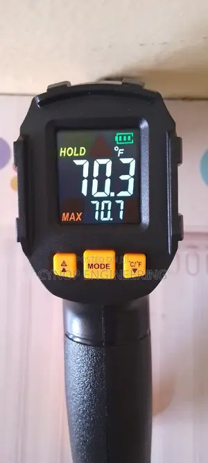 Extreme Temperature Infrared Thermometer Device