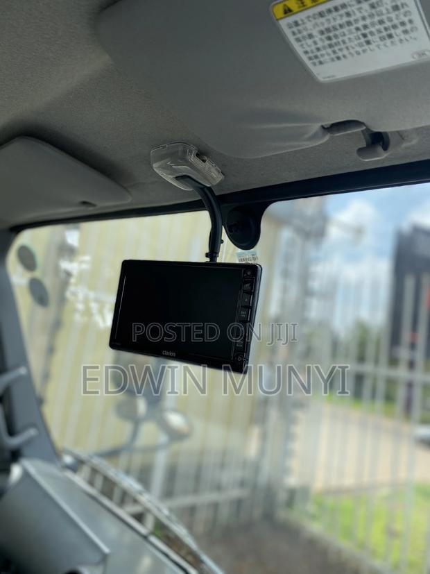 Selling Toyota Dyna Silver With Body - thumbnail 12