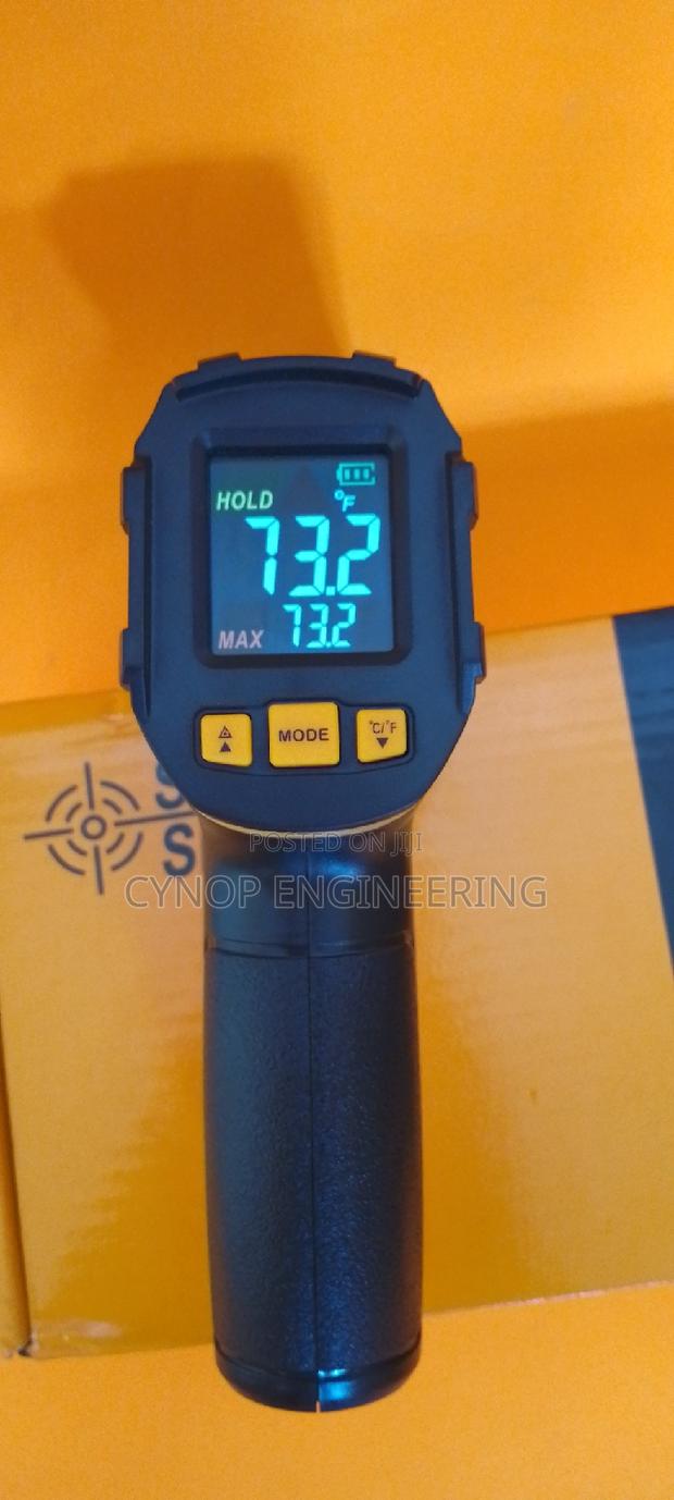 Extreme Temperature Infrared Thermometer for Professionals - main view