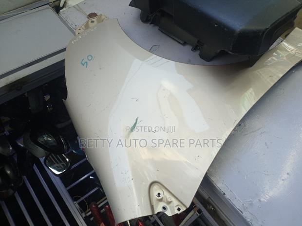 Toyota Passo Settee Wing - thumbnail 2