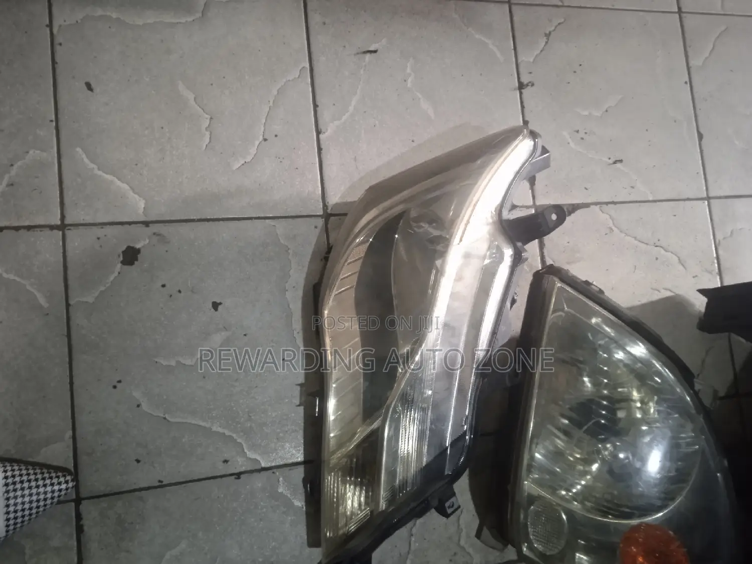 Axio 161 Headlight Non