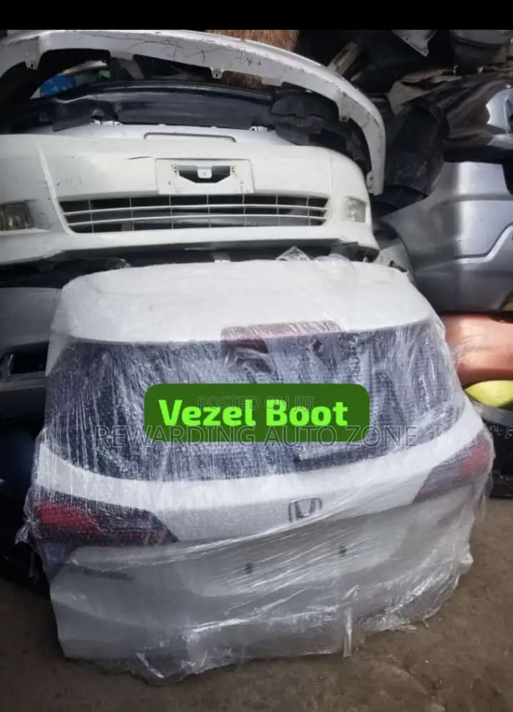 Vezel Boot