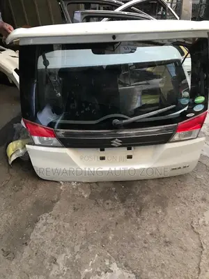 Suzuki Solio Boot