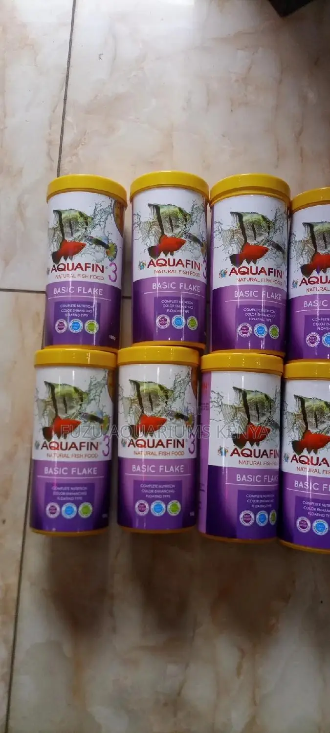 Nutritious Fish Food Flakes