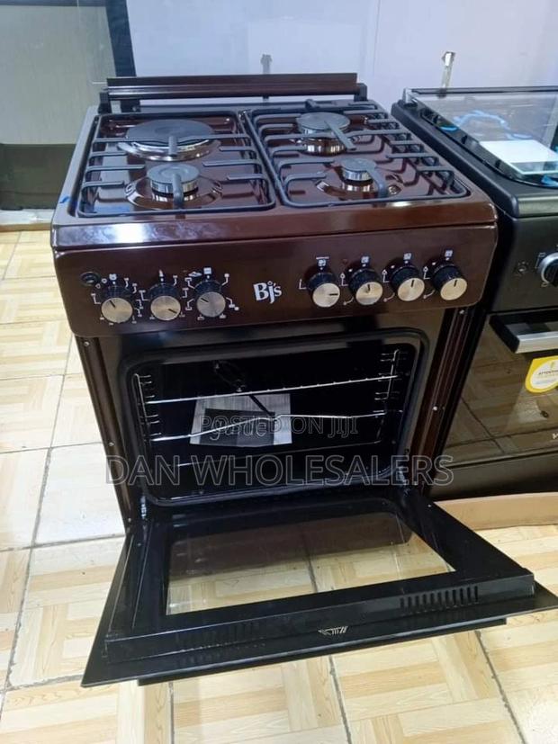 BJ'S 60 BY 60 3gas + 1electric Brand New