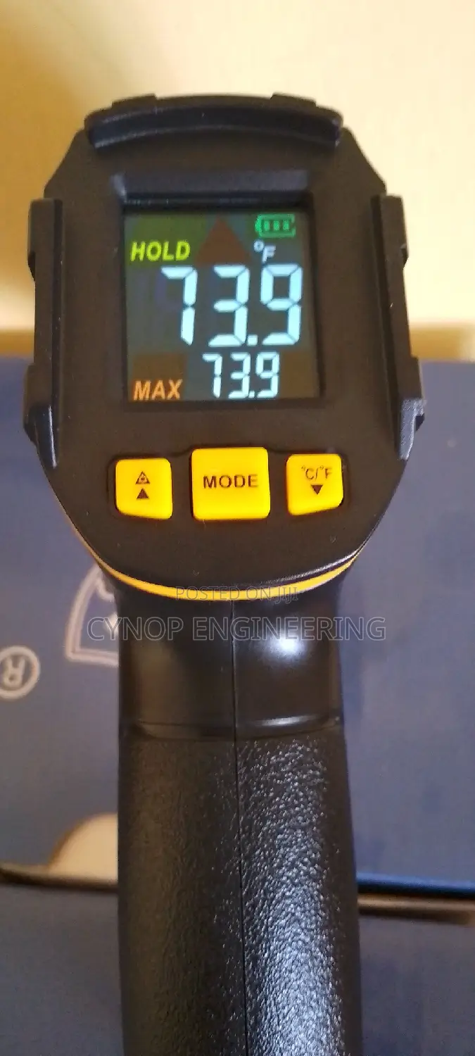 Infrared Thermometer With Maximum Temperature Holding