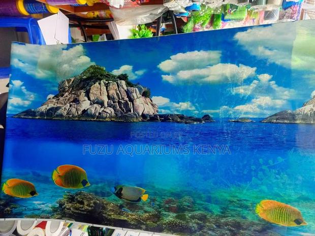 Aquarium Background - Mountainous