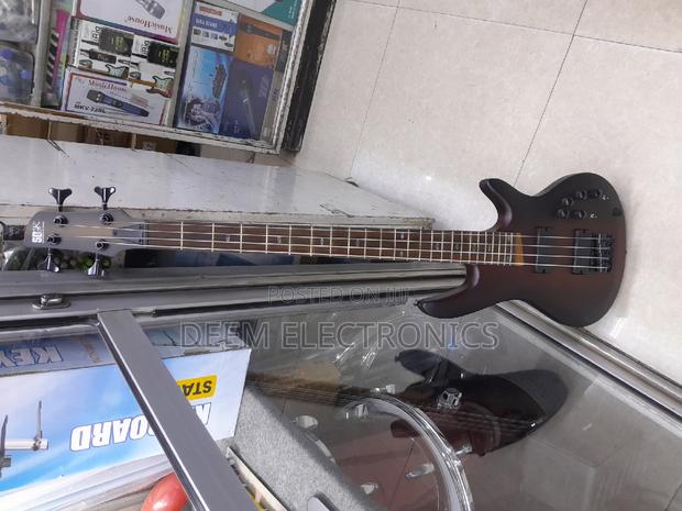 Ibanez 4string - main view