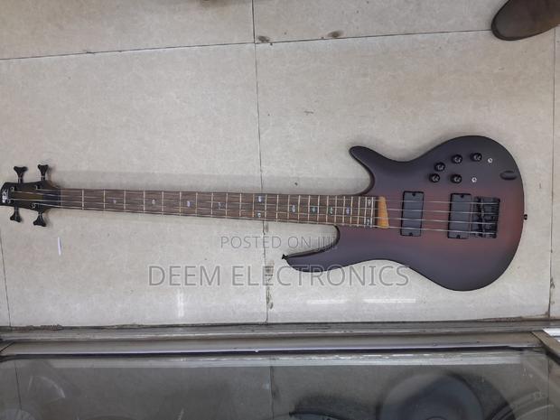 Ibanez 4string - thumbnail 4