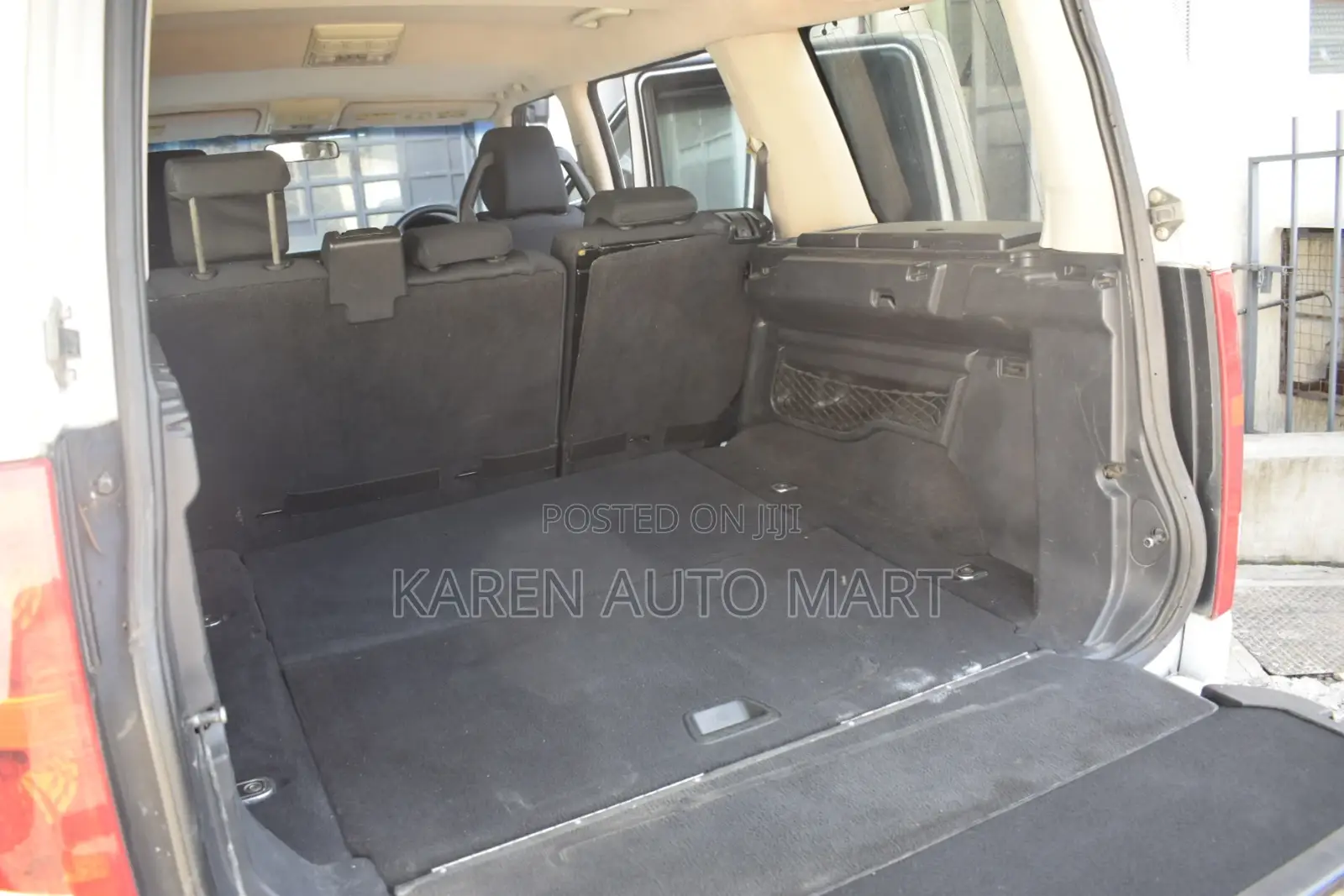 Land Rover Discovery 2006 White
