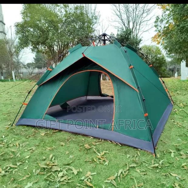 2 to 4 People Camping Tent - main view