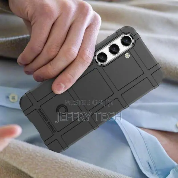 Rugged Shield Samsung GALAXY S24 Cover - Black