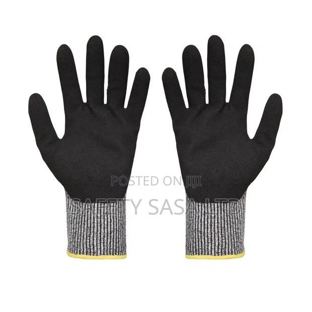 Cut Resistant Glove - thumbnail 3