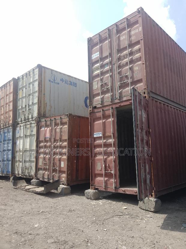 Clean 20ft Shipping Containers for Sale