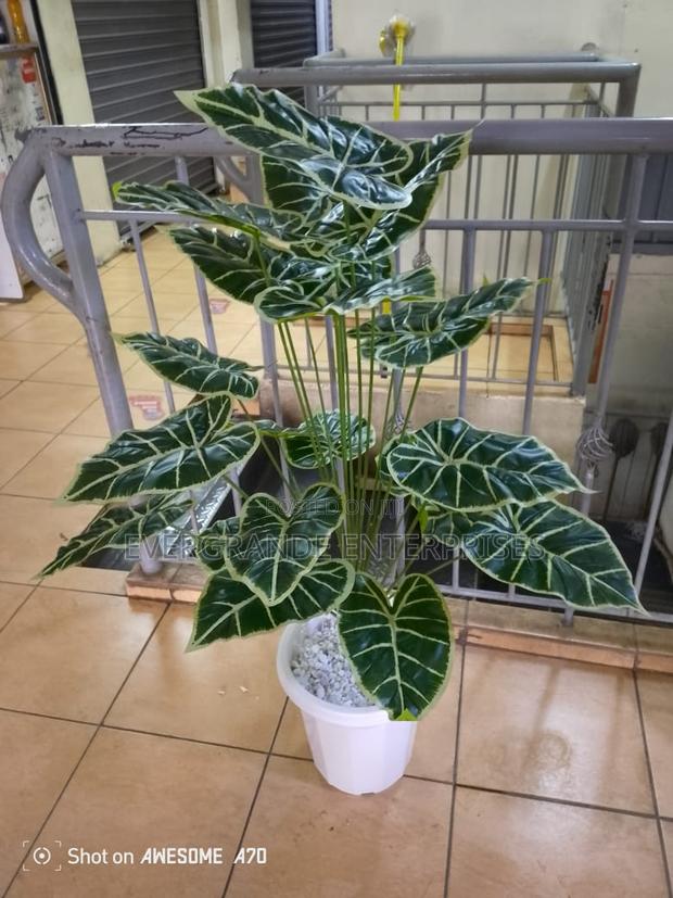 Artificial Flowers Artificial Flowers 1 Metres - main view