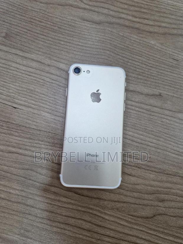 Apple iPhone 7 32 GB Gold - thumbnail 4
