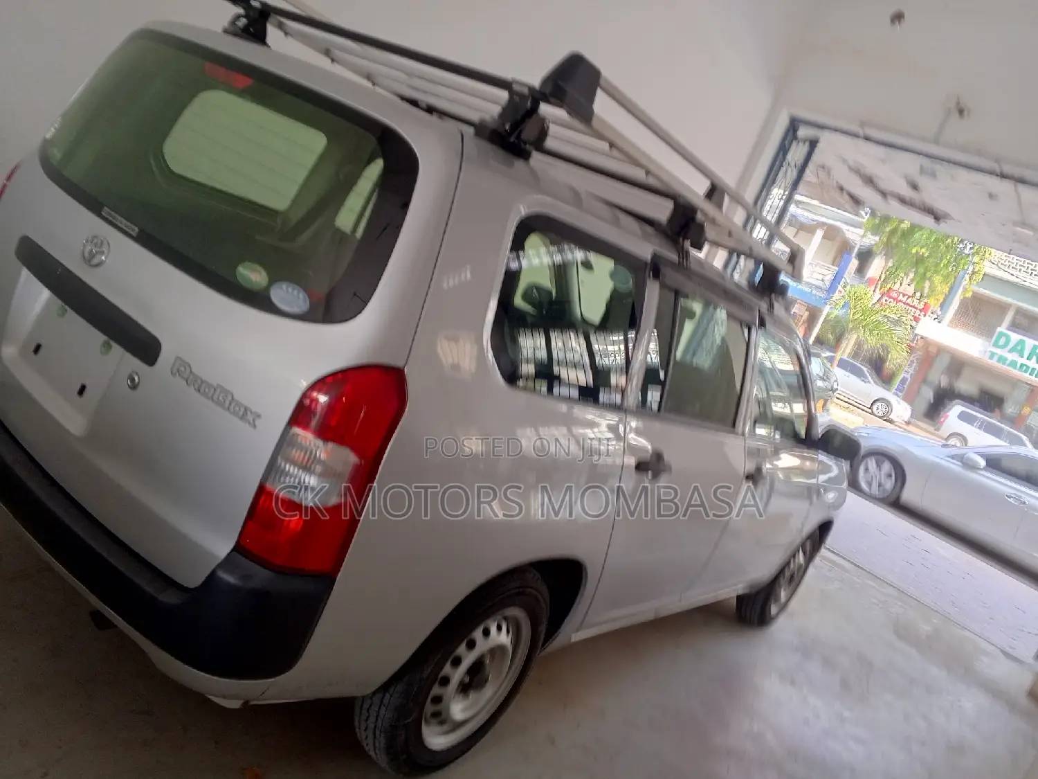 Toyota Probox 2017 Silver