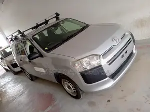 Toyota Probox 2017 Silver