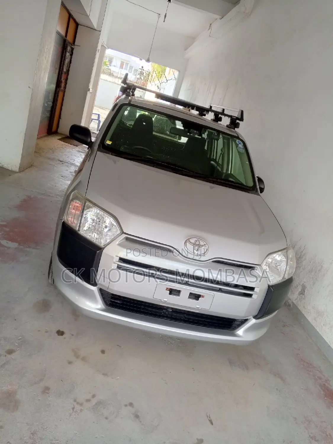 Toyota Probox 2017 Silver