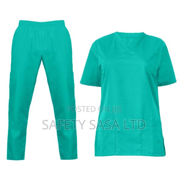 Modish Medical Scrubs - thumbnail 4