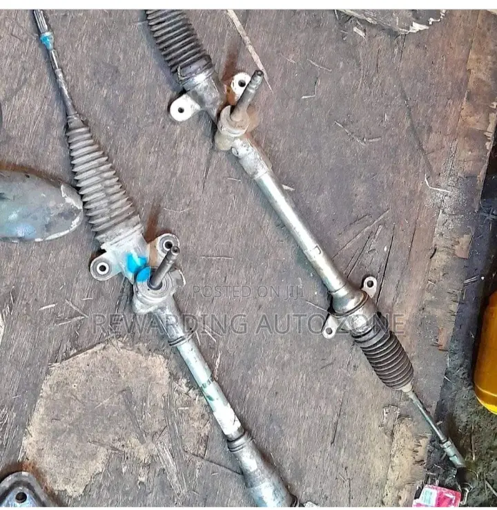 Diahatsu Mira Steering Rack