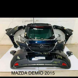 Demio 2015 Nosecut