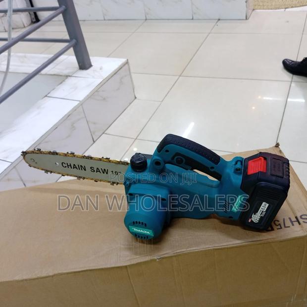 Cordless Chainsaw With 10-Inch - thumbnail 3