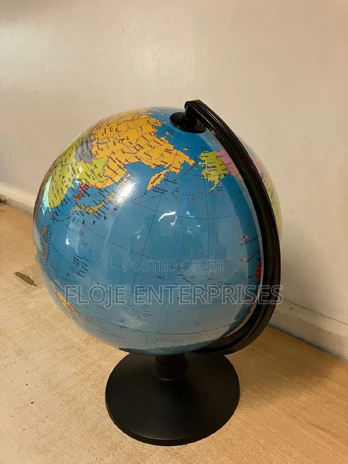 World Globe Model 30 Cm Diameter