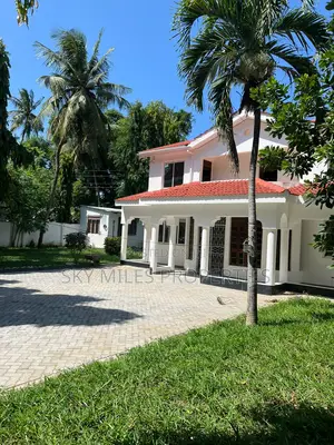 5bdrm Maisonette in La-Marina Side, Mtwapa for sale