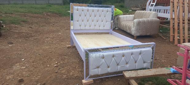 4by6 Mocket Bed With Mirrors - main view