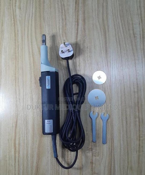 Electric Oscillating Plaster Saw Cutter - Made in Germany - thumbnail 3
