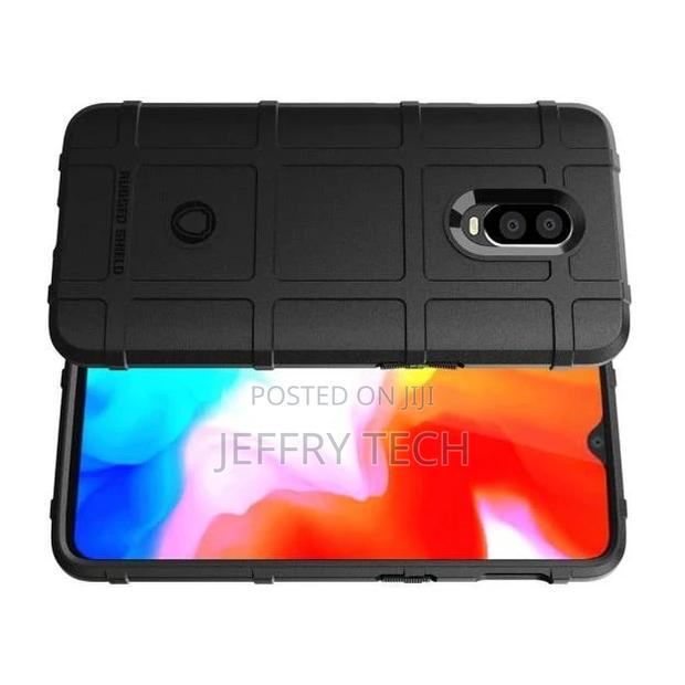 Oneplus 6T Anti-Shock Soft Case - Black - thumbnail 3