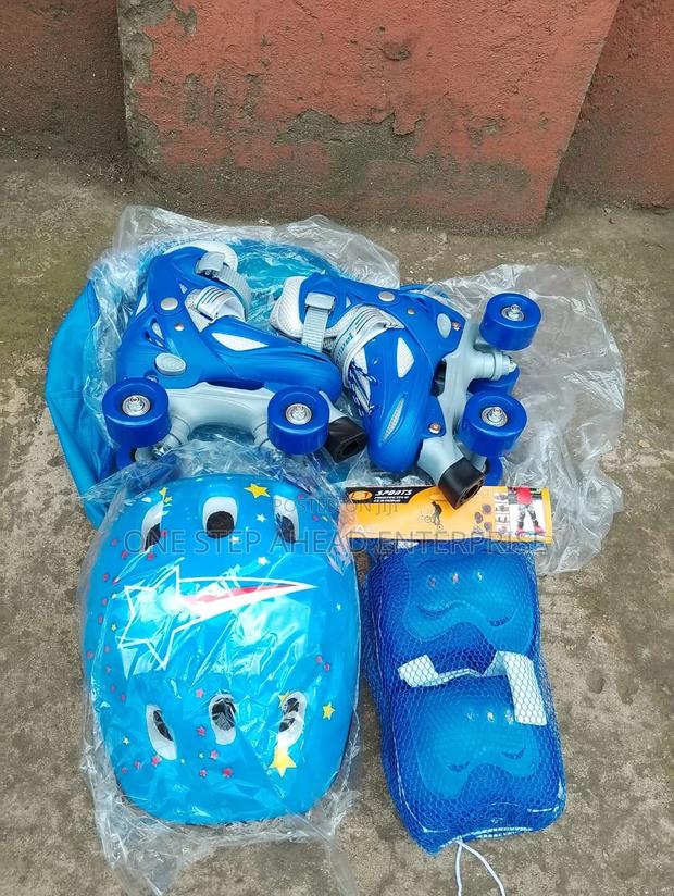 Adjustable Skating Kit With Helmet and Pads - main view