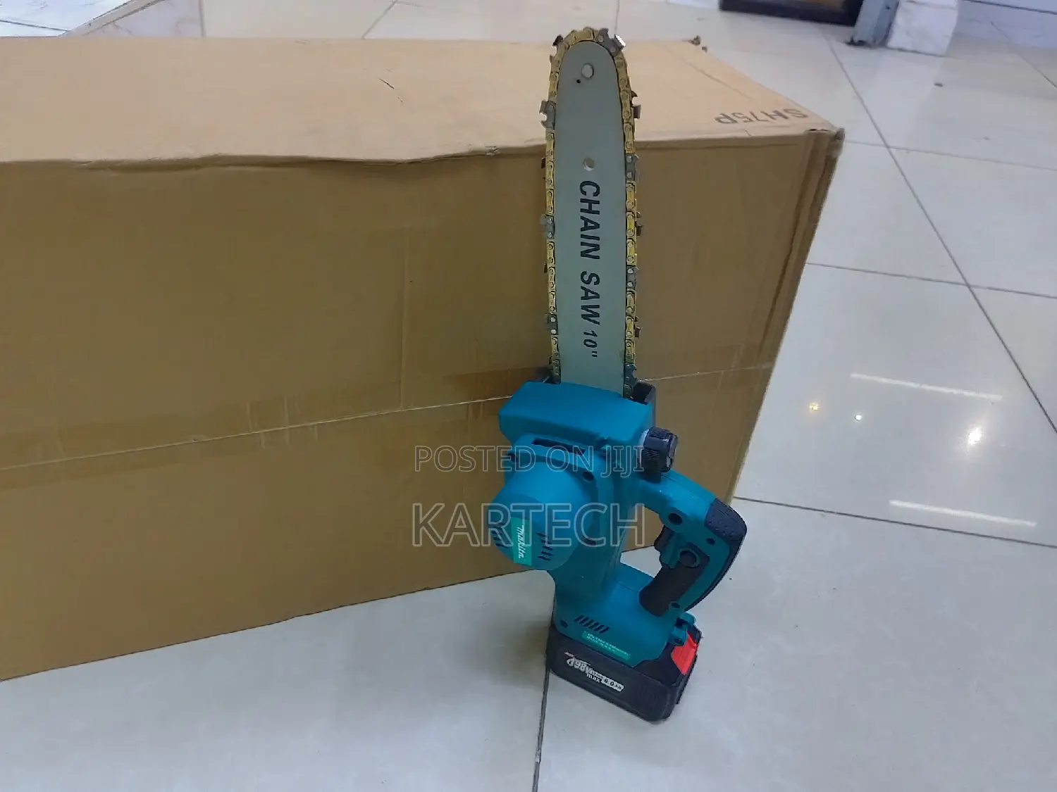 Makita 10-Inches Electric Battery Cordless Chainsaw