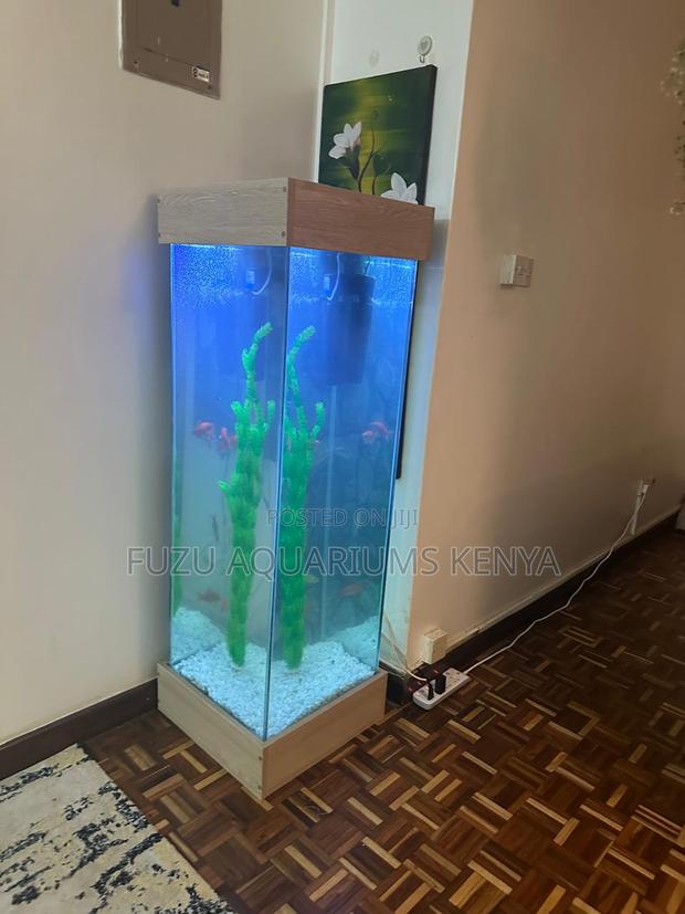 Aquarium Tower With Fish and All Accessories - thumbnail 2