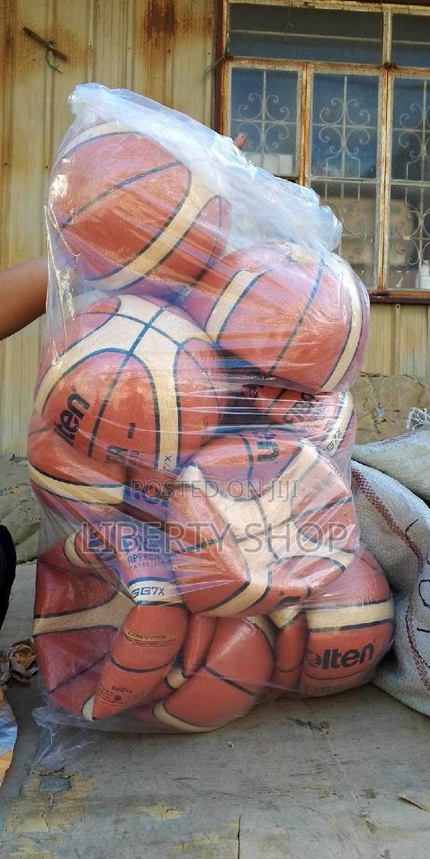 Molten Basketball Balls Original - main view