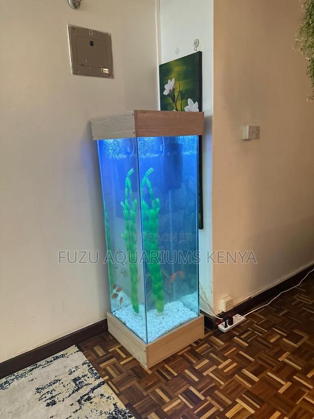 Tall Aquarium Tower Fish Tank - main view