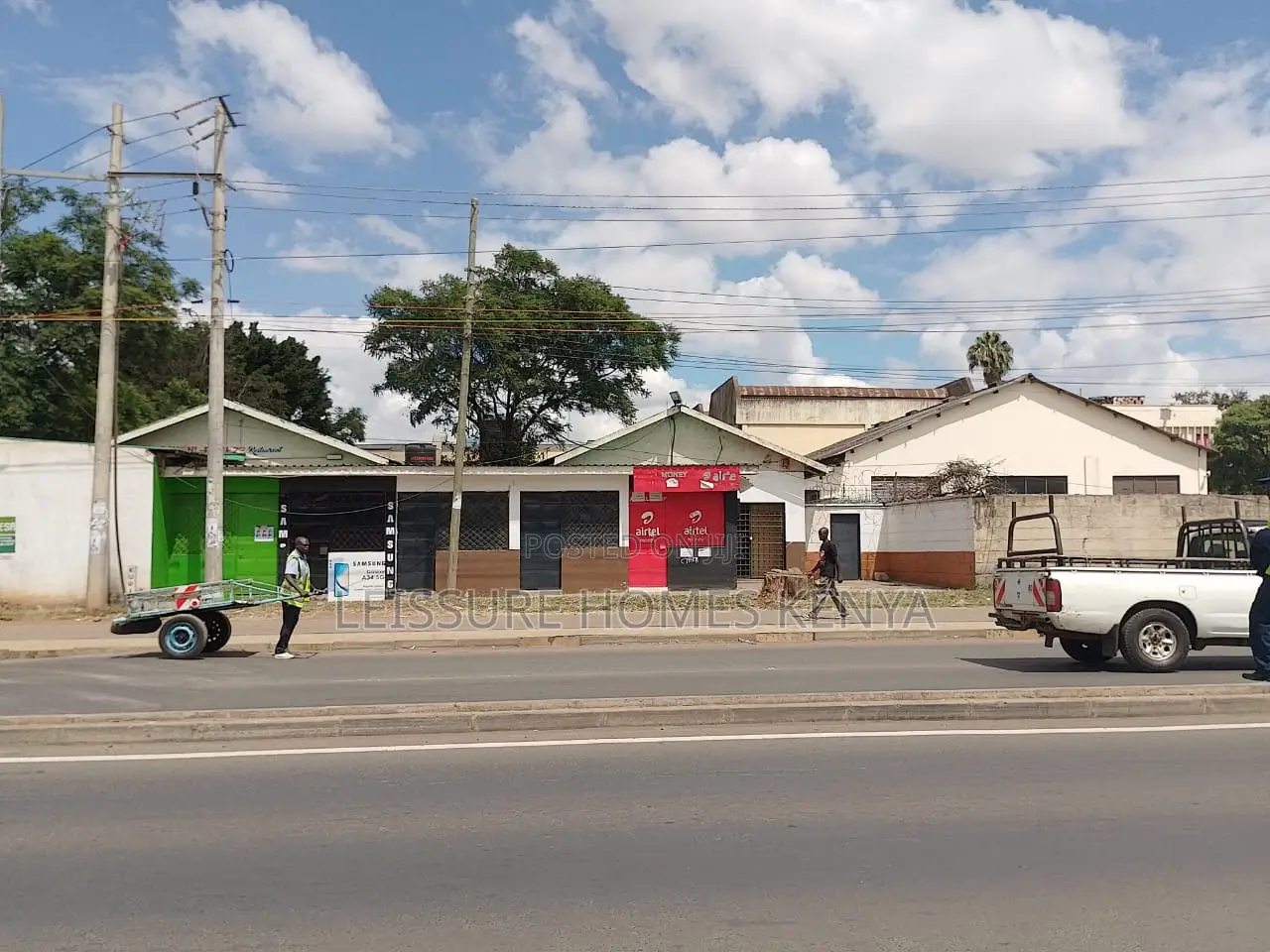 Prime Commercial Property in Industrial Area