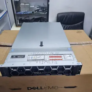 New Server Dell PowerEdge R740 64GB Intel Xeon SSD 1T