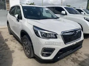 Subaru Forester 2.5i Limited AWD 2018 White