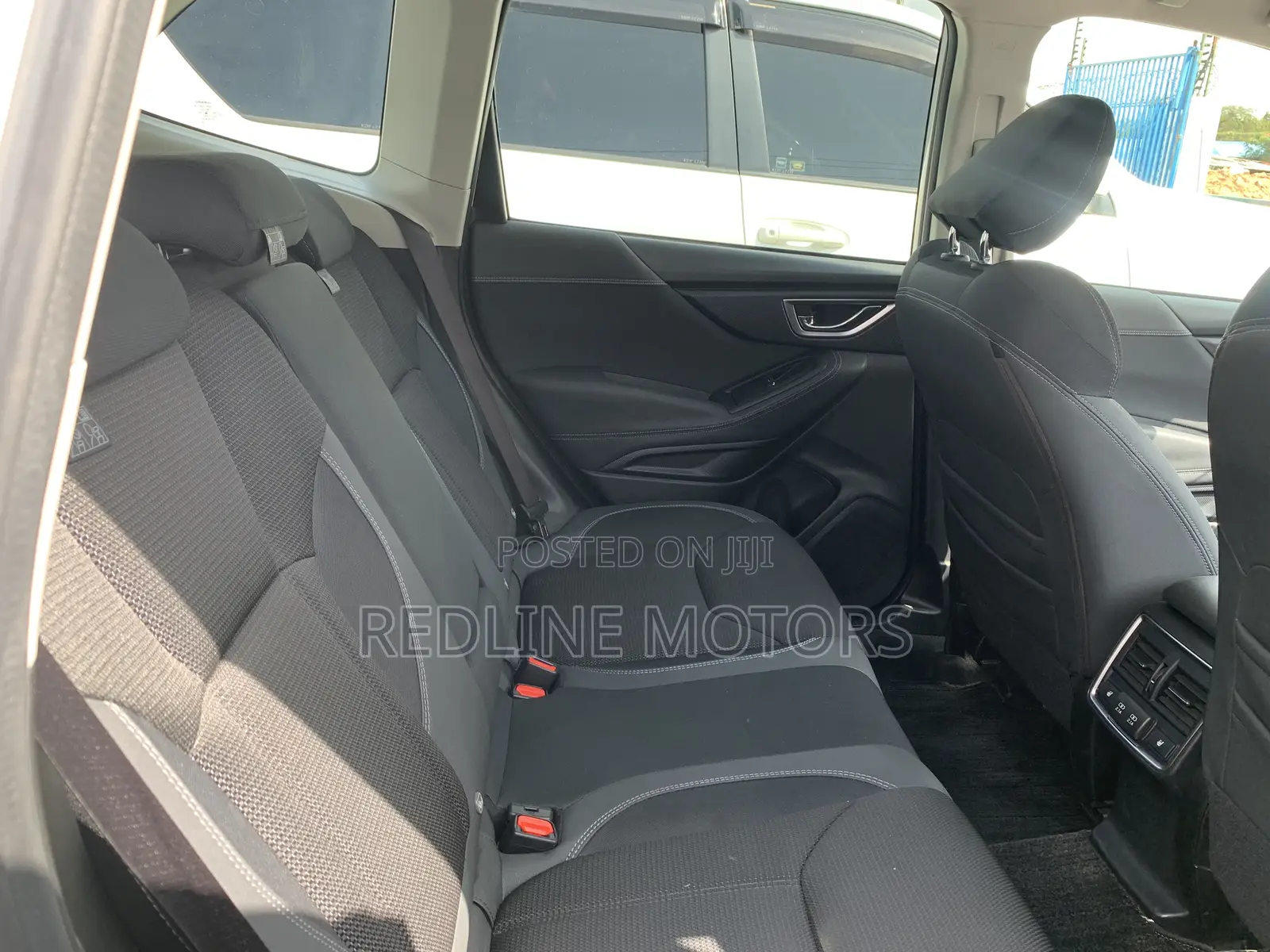 Subaru Forester 2.5i Limited AWD 2018 White