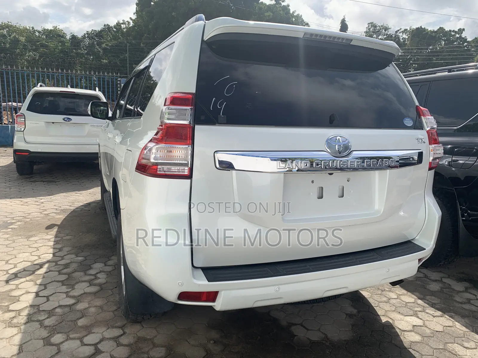 Toyota Land Cruiser Prado 2.7 2017 White
