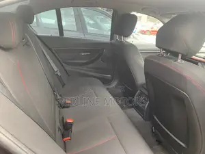 BMW 320i Sedan RWD 2017 Black