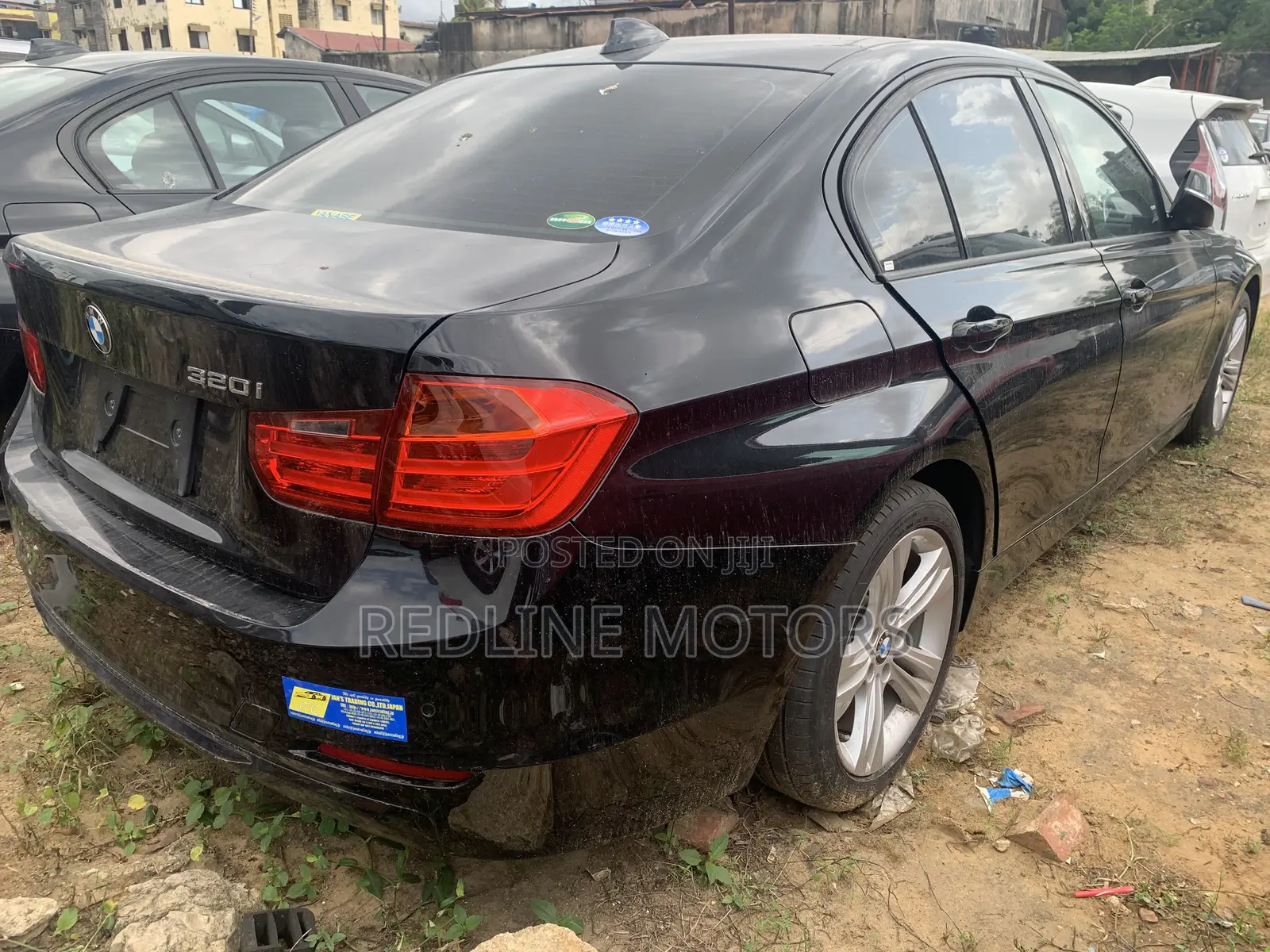BMW 320i Sedan RWD 2017 Black