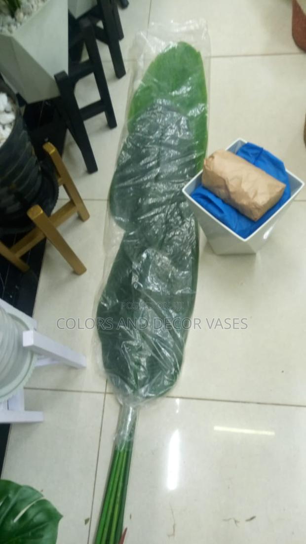 Banana Plant Artificial With Vase and Pebble Stones - main view